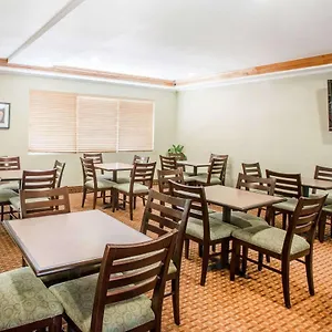*** Hotel Quality & International Airport United States