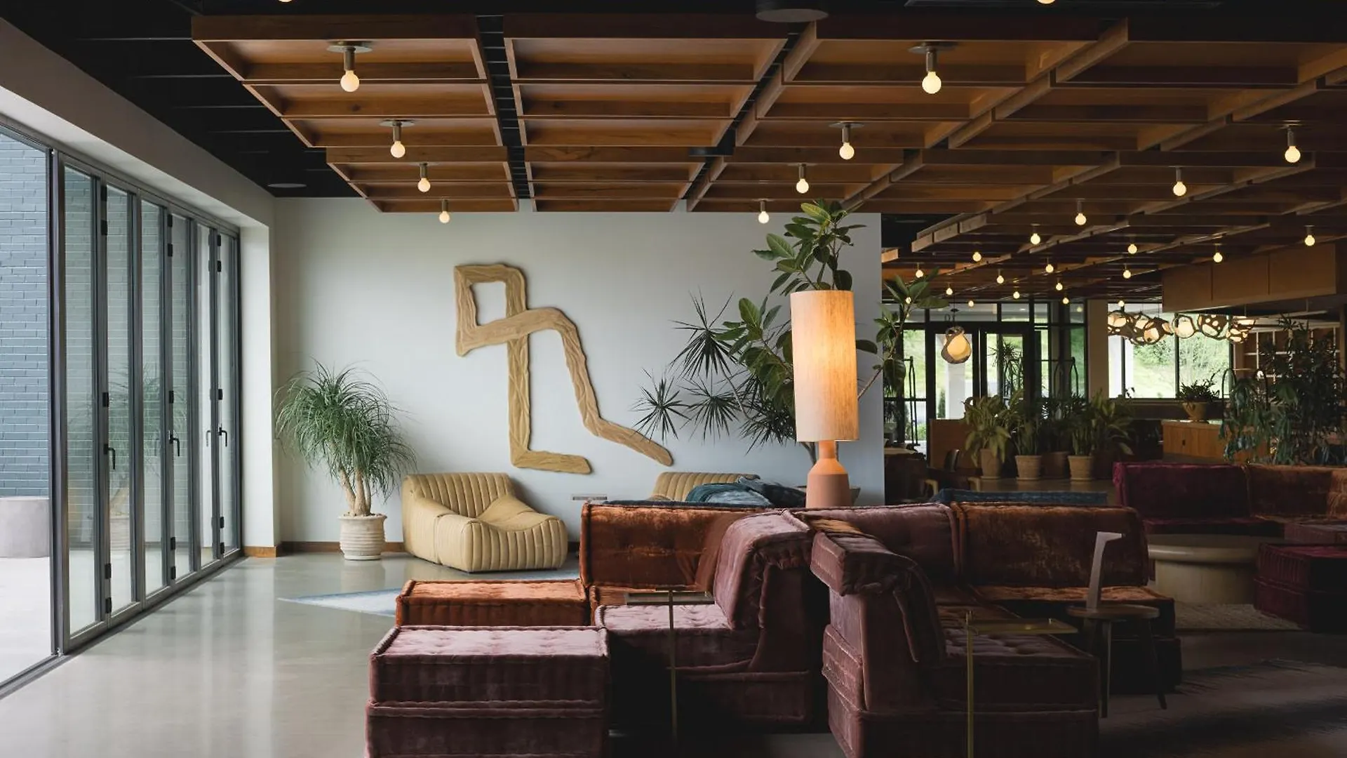 Drift Nashville Hotel